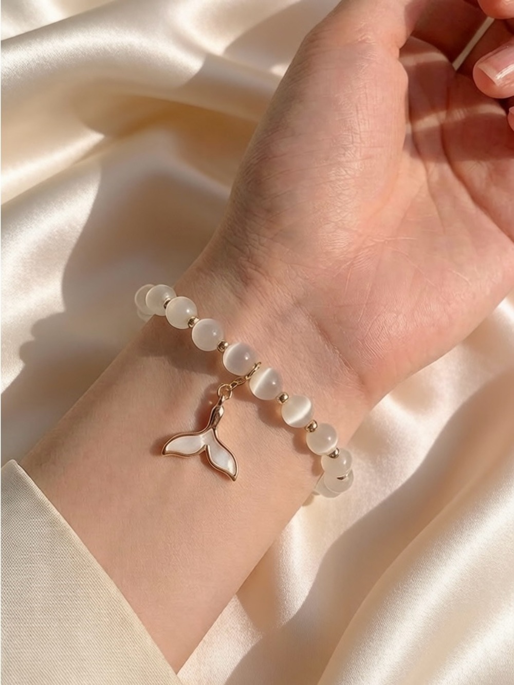 Anthropologie Gold and White Beaded Mermaid Tail Bracelet